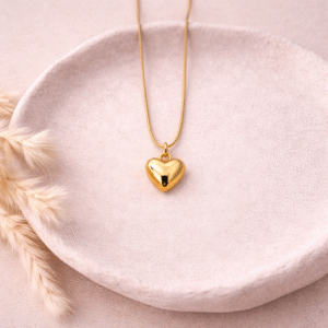 Minimal Gold Heart Pendant Necklace