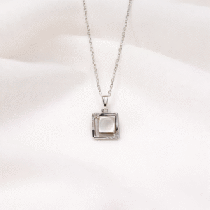 Silver Geometric Pearl Pendant Necklace